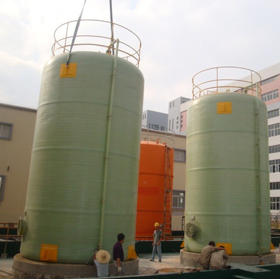滎陽市玻璃鋼儲(chǔ)存運(yùn)輸罐的應(yīng)用與優(yōu)勢